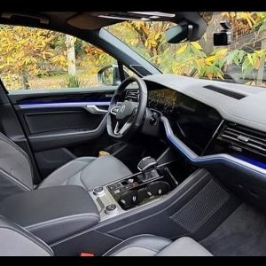 foto ZÁRUKA 4x4 VW Touareg 3.0 TDi R-line automat plná výbava
