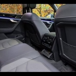 foto ZÁRUKA 4x4 VW Touareg 3.0 TDi R-line automat plná výbava